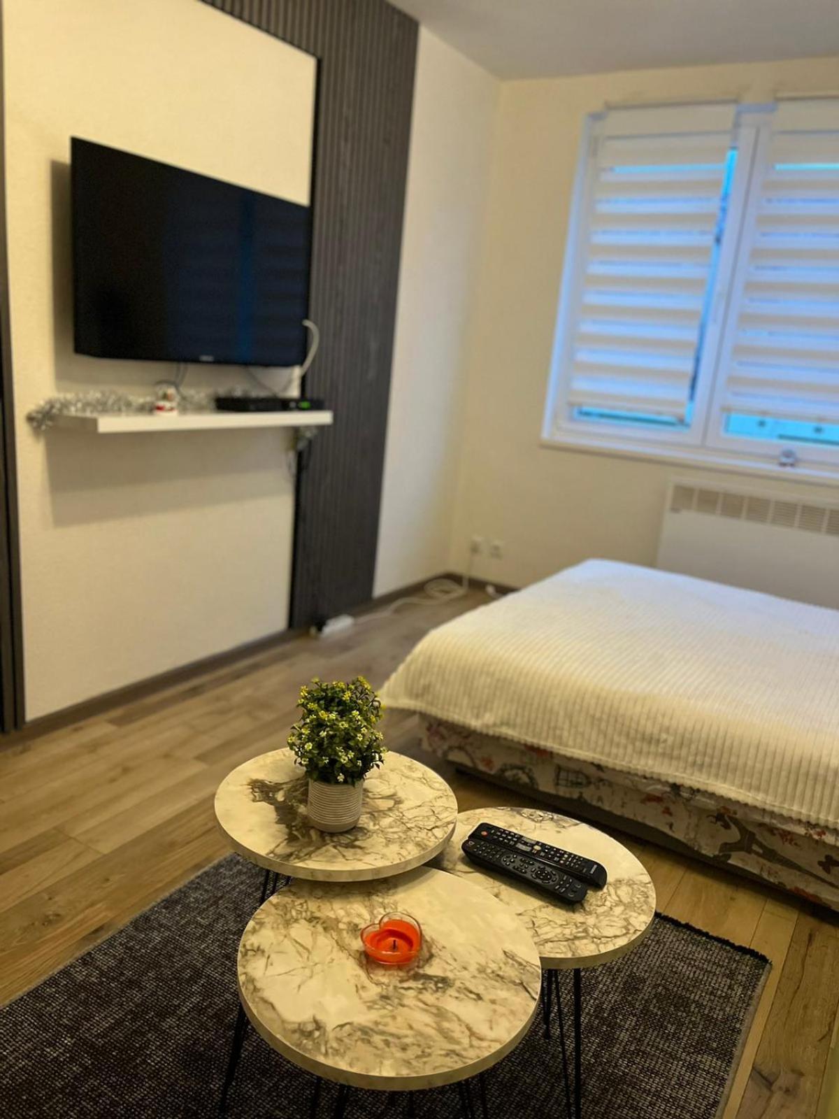Lovely Apartment In Old Town 400M From City Center Sebilj Sarajevo Exterior photo